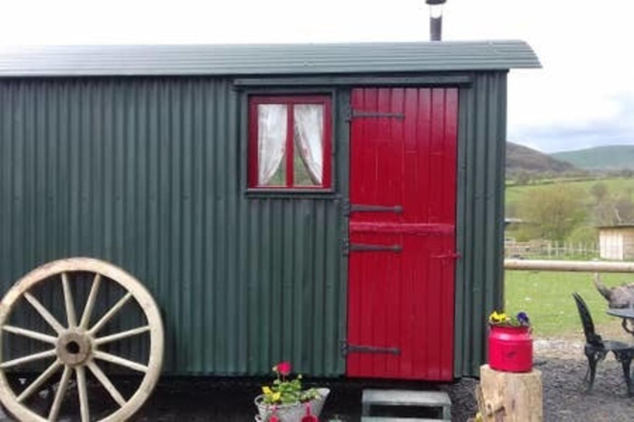 Ruby Shepherds Hut Sleeps 4 Rhayader Extérieur photo